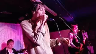 Senseless Things - Easy To Smile (live at the New Adelphi Club, Hull)