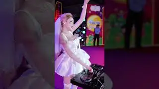 DJ NG&Acirc;N 98 - Lần n&agrave;o đi diễn hội chợ về cũng nhận được rất nhiều 0&aacute;n tr&aacute;ch