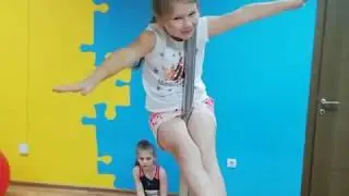 Puzzle Dance - pole dance Kids