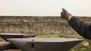 722 pound big size french anvil