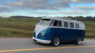 PCARMARKET Auction: Drive - 993-Powered 1961 Volkswagen Type 2 Bus 6-Speed