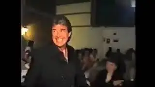 RUB&Eacute;N ALBERTO BENEGAS: presentando a  CARLOS TORRES VILA en A lo Pampa 19/ 2 /2002
