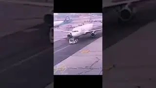 JetBlue Plane Runs Over Tug at LAX#short #plane #tug #trend #airport