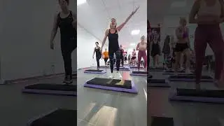 Step Aerobics. Степ аеробіка. Пошагова розборка зв'язок.  Базовий рівень 