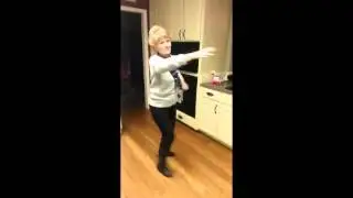 Grammie does the Nae Nae and twerks!