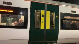 Southern 377128 Departing Lancing station