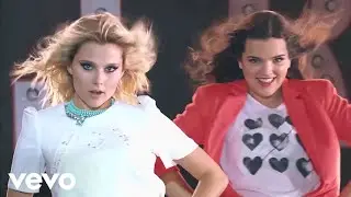 Elenco De Soy Luna - Chicas As&iacute; (Studio Version) ft.Valentina Zenere (Official Music Video)
