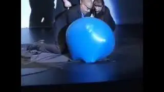 Shayne Thompson Conference MC - Escape from a real balloon