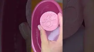 Minnie Mouse, strawberry, bath, bomb #Satisfying #Shorts #ASMR￼