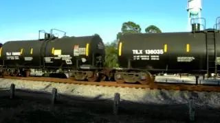 UP SD70Ms Notch to Full Throttle!