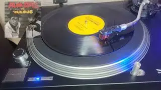 Run-D.M.C. Vs. Jason Nevins &ndash; It's Like That (Jason's Battle Blaster)