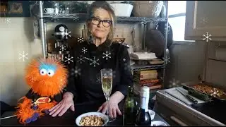 Judy Ludy and Puppet Craft...Puppet&rsquo;s Christmas List + Warm Rosemary Cashews!