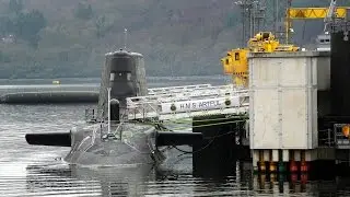 Military Machines: The HMS Artful Submarine
