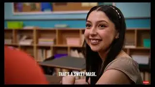 Watching  a boy  getting  the teacher  /michol and crise