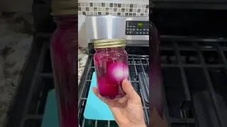 Dye your eggs naturally! (No artificial dye) 🤯 #easter #easteregg #diy #crafts #wow