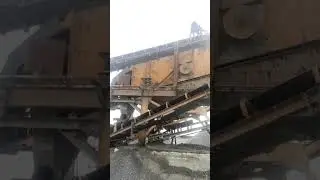 Test Run the Jaw Cone Production Machine with Empty Conditions on the Conveyor and Vibrating Screen