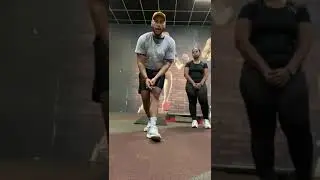 Biomechanics and anatomical analysis of different modifications of push-ups. ft Natacha.