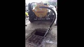 Vermeer Vacuum Excavator Catch Basin Clean Out Video