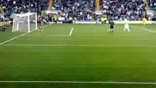 Scott McDonald penalty Vs Motherwell 27/10/2007