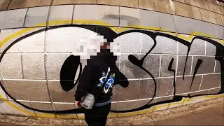 Fast Graffiti Bombing in the City Center and Trainline walking