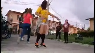 Zumba on the street 💃💃💃/ Zin Richard