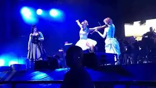 Lindsey Stirling feat. Amy Lee - Shatter Me (Live - Legendado)