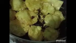 Aalu pakoda / pyaj pakoda / baigan pakoda / aalu pyaj baingan mix pakoda / mere style mein 🥰
