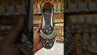 #shorts#youtubeshorts#shortsvideo#viralshorts#trending#jutti#juttiwala#punjabijutti#handmadejutti