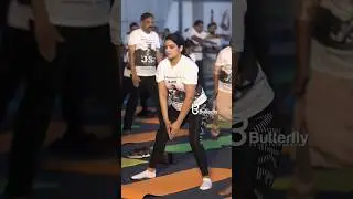 വളരെ സൂക്ഷിച്ചു യോഗ ചെയ്യുന്ന നടി ദിവ്യ പിള്ള ❤️ | Divya pillai At Kochi #divyapillai