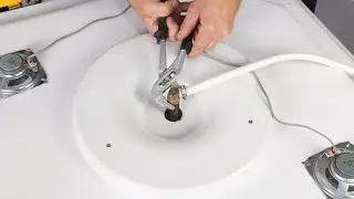 Insignia How To - Premium Monsoon Shower Head Removal and Replacement