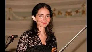J. S. Bach - Violin Concerto in A Minor BWV 1041- Eva Le&oacute;n violin