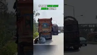 Truck axle repair on road #viraltrcuk#viralvideo#automobile#toptruck#shortfeed #machine