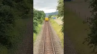 97303 and 37405 blow my phone over 🤦&zwj;♂️ #colas #class37 #networkrail #train