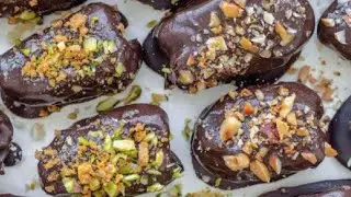 @Happycakes1 Fancy Yet Easy: Stuffed Dates in Just 5 Minutes! #stuffed dates recipe