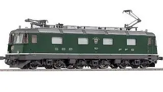 Roco SBB Re 6/6 Electric Locomotive #11621 pulling EuroNight 314 Night Train