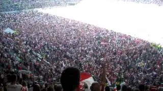 You´ll never walk alone by 55.000 Fans ! Fortuna Düsseldorf - SV Werder Bremen II