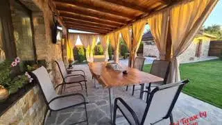 Modele Foișoare  și Terase  din Lemn ⛩️🏘️👍