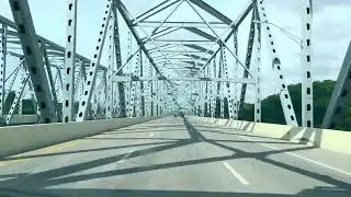Entering Kentucky Through Combs-Hehl Bridge