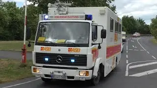 Viele fahrzeuge Feuerwehr Rettungdienst und DRK in Kassel zu Einsatzübung