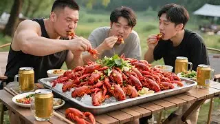 现捞现焗的冰镇快乐！盐焗小龙虾裹着冰爽鲜，一口下去咸香带劲，简直爽到停不下来～【孤独的美食咖】