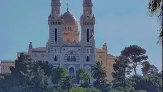 Réfection Basilique Saint Augustin de Annaba. Mise en ligne par Ammar BEGHDADI.