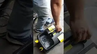 Моющий пылесос Karcher Puzzi 10/2 Adv
