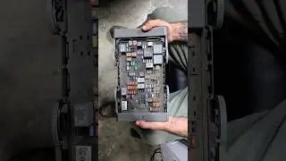 Fuse box Repair on the Escalade #automobile #repair #Cadillac