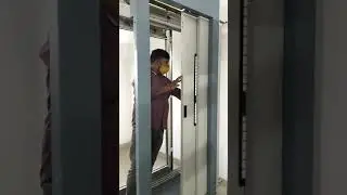 Tesco Elevator. M. s Telescophic Manual Door