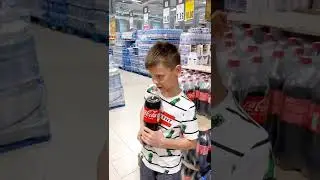 Шопинг с мамой🤣😁 #shorts от Цурики Шоу