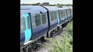 Class 707 City Beam Train ( Southeastern )