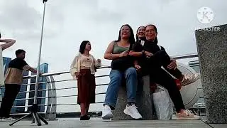 Ang iba Ng book para lang makapunta Ng SG andito na Tayo kayat sulitin na ntin with friends