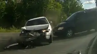 Car Crash & Accident Compilation August 2015 (2)