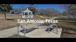 🇺🇸 4K San Antonio, Texas | Live Oak City Park Walking Tour