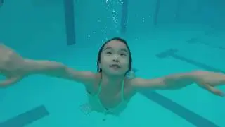 Sprint 6.3 years is swimming 2 meters underwater